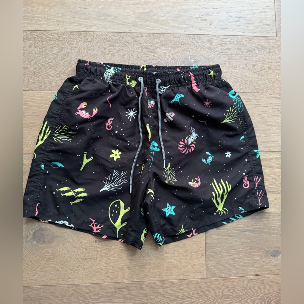 Boardies Apparel Men’s Swim Trunks Medium Black Ocean Sea Life Print Lined Short